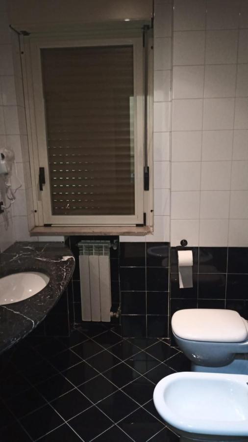 B B Desy Bed and Breakfast Καζέρτα Εξωτερικό φωτογραφία